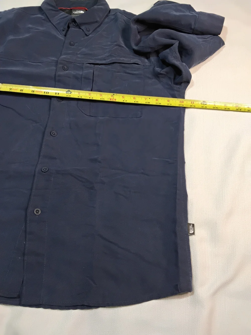 The North Face Men's Navy Blue Long-Sleeve Button-Down Shirt Sz M.